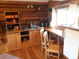 Фермерские дома Toomarahva Farmstay Altja Апартаменты с террасой-8